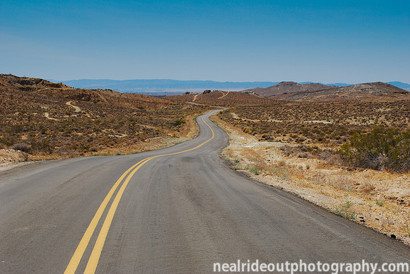 Mojave Tropico Road